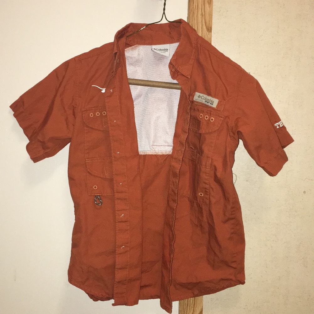 Boy’s button down Colombia shirt